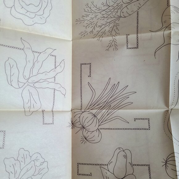 Vintage Aunt Martha's Hot Iron Transfers. - Picture 6 of 8